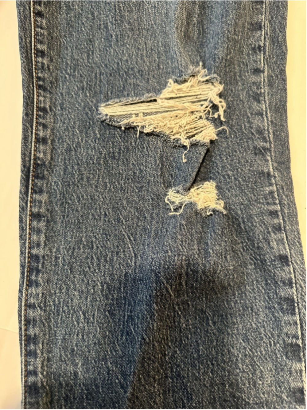 Universal Thread Straight Destructed Jeans Womens 6/28R Raw Hem Holes Distressed - Picture 10 of 16